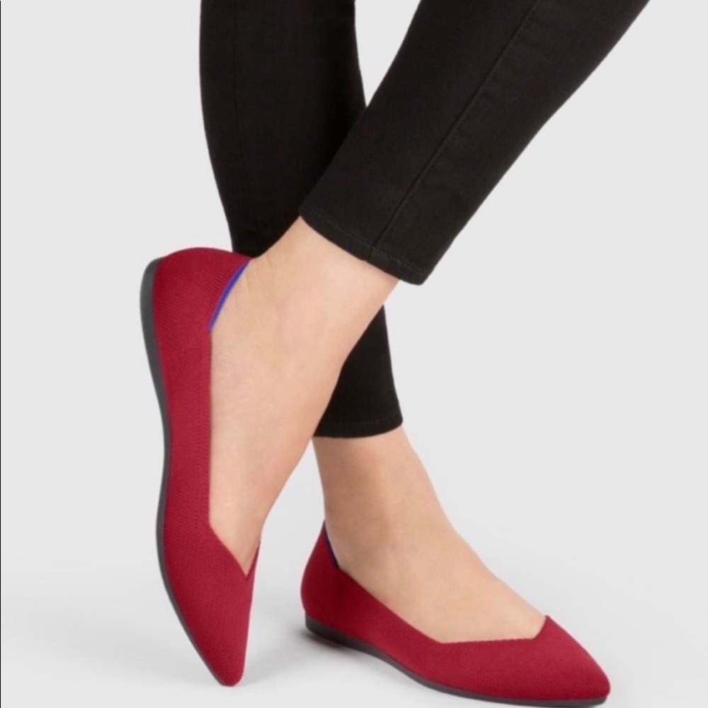Rothys size 7.5 chili red point flat shoes